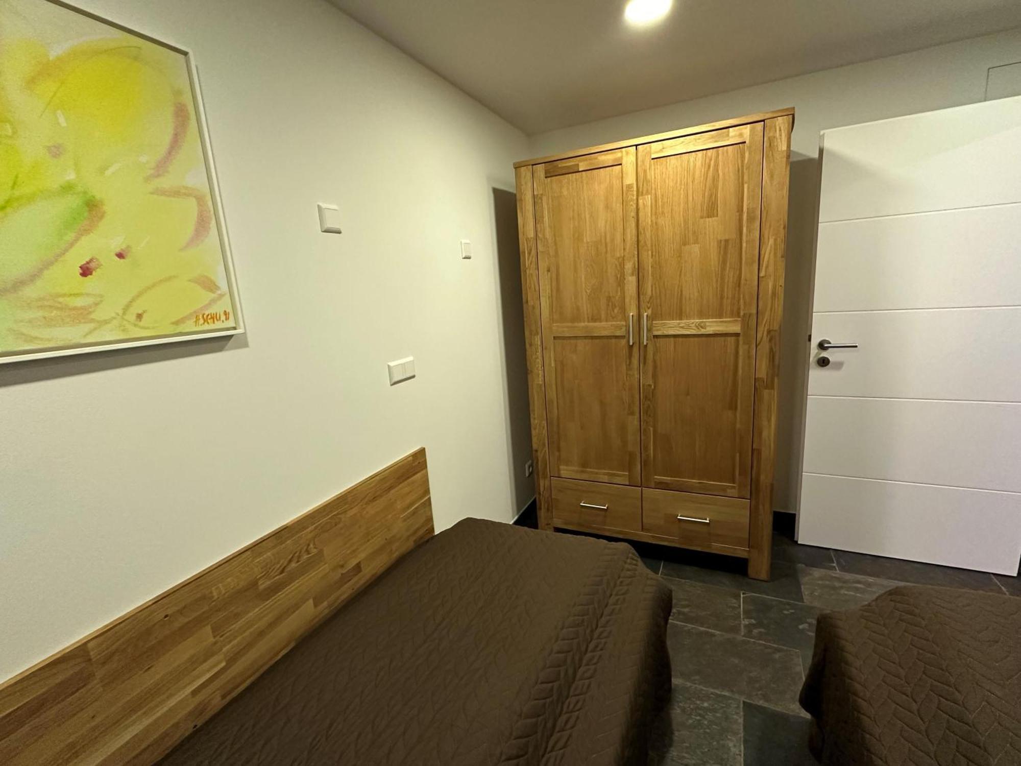 Apartment 68